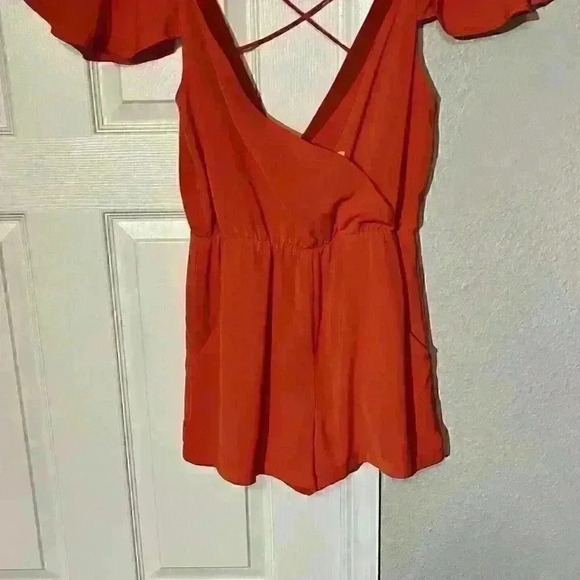 Sugar+Lips Womens Romper One Piece Coral Deep V Strappy Lightweight Ruffle S - Picture 9 of 12